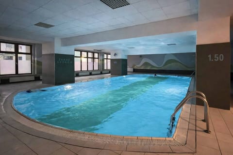 Bright 33m2 Studio Located on 11th Floor - with Swimming Pool, Gym, Private Parking | Book Now with RENTUJEMY