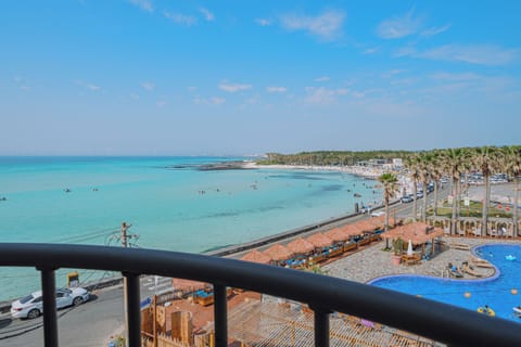 Deluxe Twin Room, Balcony, Beach View | Terrace/patio