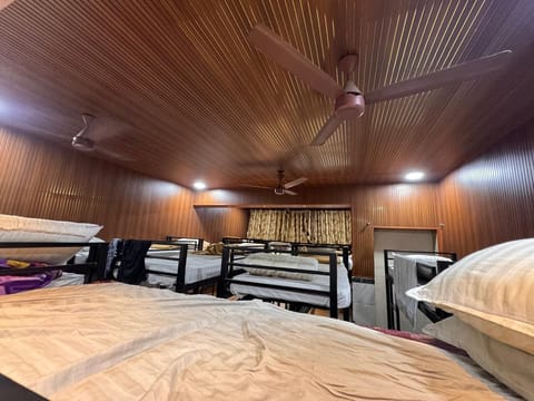 Basic Shared Dormitory | WiFi (free)