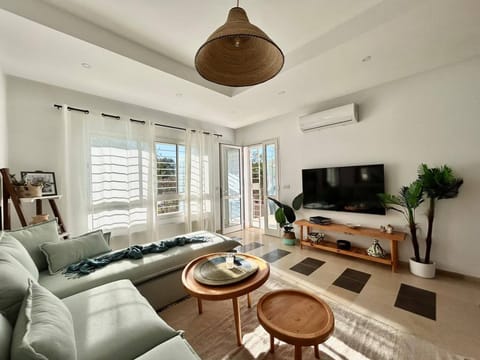 Apartment, 1 Bedroom | Living room