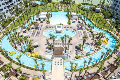 Studio | Pool | A heated pool