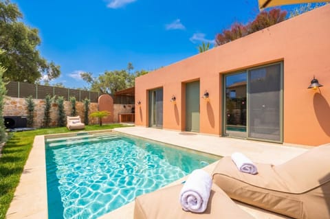 Beautiful villa with private pool and terrace