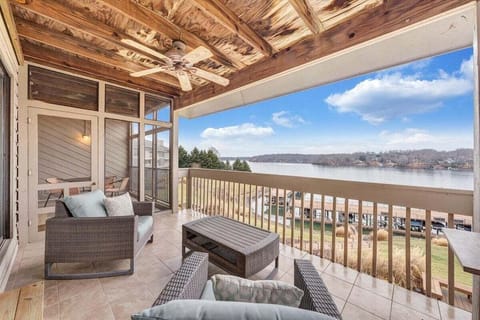 Condo, Multiple Beds, Balcony (LAKE Vibes) | Terrace/patio