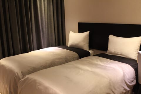 Standard Twin Room (with Window) | Desk, soundproofing, free WiFi, bed sheets