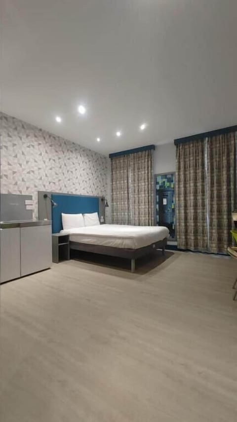 Double Room | Free WiFi