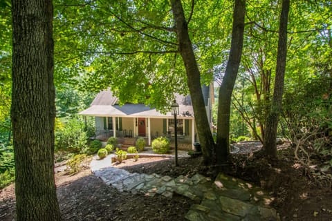 House | 3 bedrooms, high-speed internet