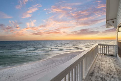 A Grand View - Dune Allen Beach - Exterior
