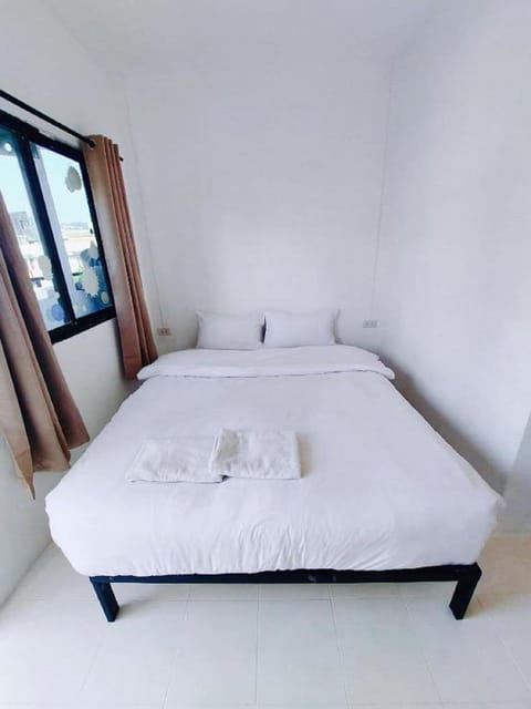 Double Room | Free WiFi