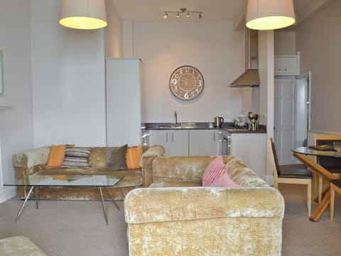 Open plan living/dining room/kitchen | Apartment 14 - Astor House, Torquay