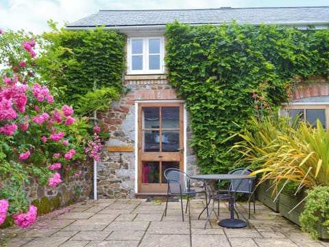 Charming holiday property | Fig Cottage - East Dunley Cottages, Bovey Tracey