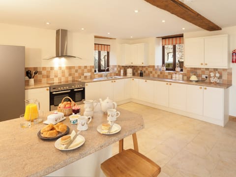 Kitchen | The Old Stables at Mornacott - Mornacott Cottages, Bishops Nympton