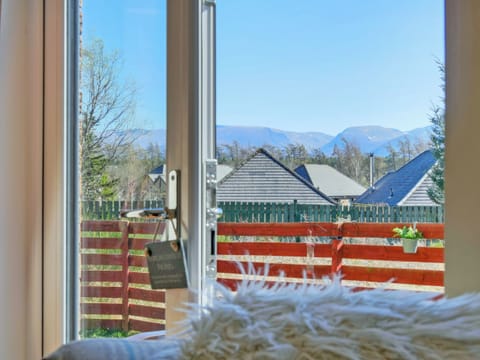 Double bedroom | Cairngorm View - Silverglades Holiday Homes, Aviemore