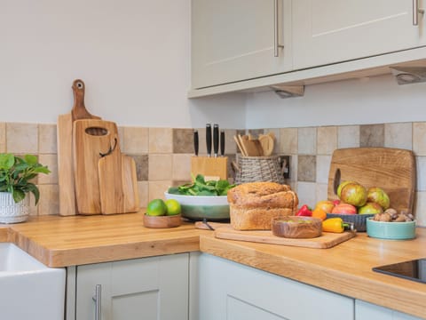 Kitchen | Weavers Cottage, Kirkby Lonsdale
