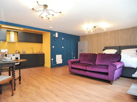 Open plan living space | Beale Apartment - Beechurst Apartments, Cheltenham