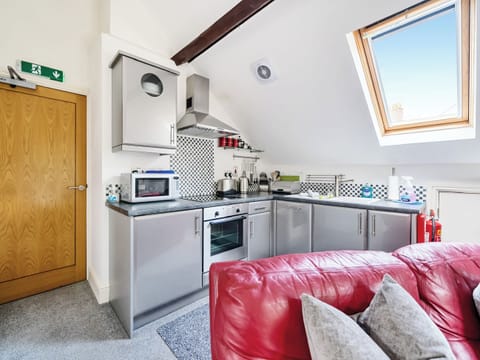 Kitchen area | The Garden Penthouse - Wow Holidays, Woolacombe