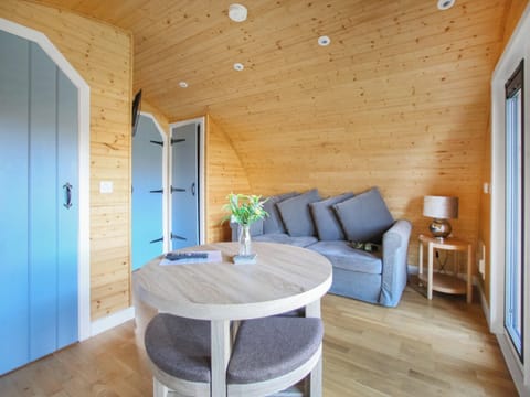 Living area | Katie&rsquo;s Pod - Archaracle Pods, Archaracle