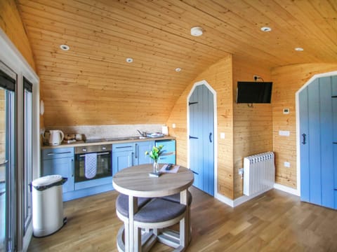 Kitchen area | Katie&rsquo;s Pod - Archaracle Pods, Archaracle