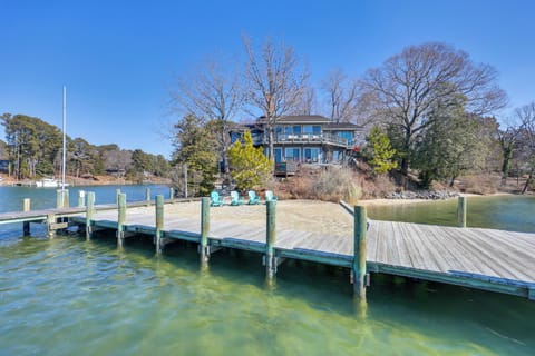 Irvington Vacation Rental | 4BR | 3.5BA | 5,000 Sq Ft