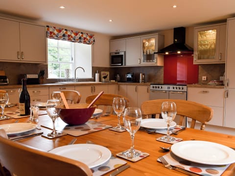 Bright and contemporary kitchen/dining room | Brandoch Lodge - Kinnaird Estate Cottages, By Dunkeld, Pitlochry