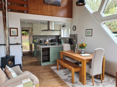 Dining Area | Cluanie Lodge - Invergloy Riverside Lodges, Spean Bridge