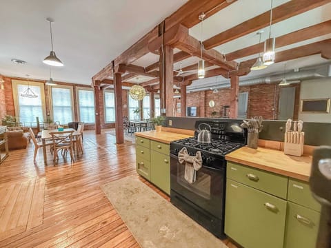 Private kitchen