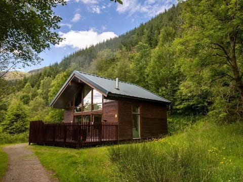 Strathyre Classic Golden Oak