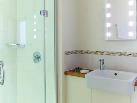 Ardgartan Argyll Golden Oak