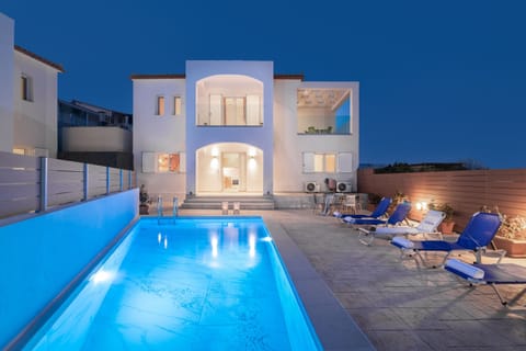 House, Smoking | 2 bedrooms