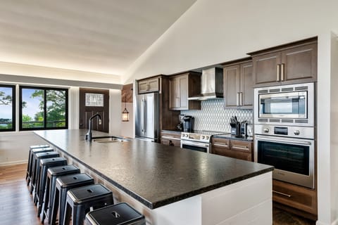 Studio (5 Bedrooms) | Property amenity