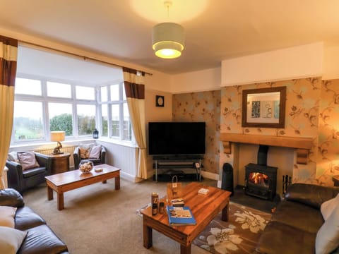 Cottage | Living area