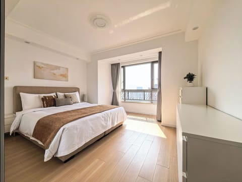 Superior Triple Room, Multiple Beds, Non Smoking, City View | Blackout drapes, soundproofing, free WiFi