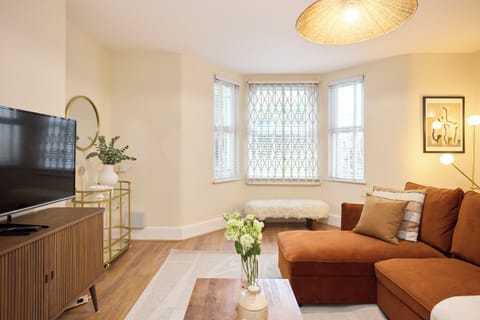 Apartment | Living area