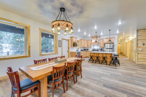 Afton Vacation Rental | 2BR | 2BA | 2,160 Sq Ft