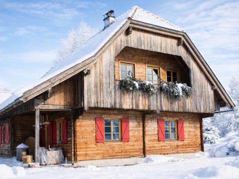 Holiday Home Exterior [winter]