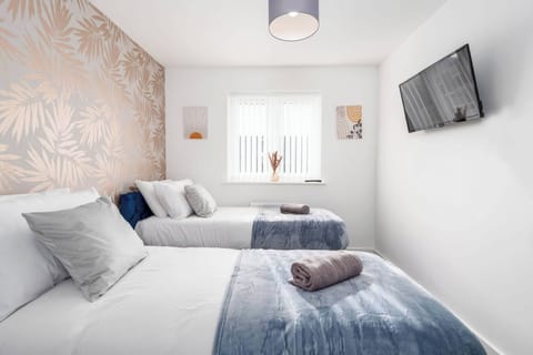 3 bedrooms, individually decorated, individually furnished, free WiFi