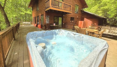 Cabin, 4 Bedrooms | Terrace/patio