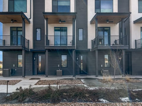 Townhome, 3 Bedrooms | Exterior