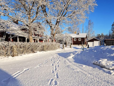 House | Exterior