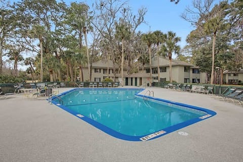 Harbour Master Pool and Sunning Deck