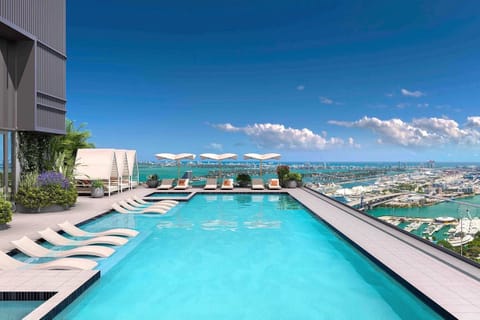Basic Apartment | Pool