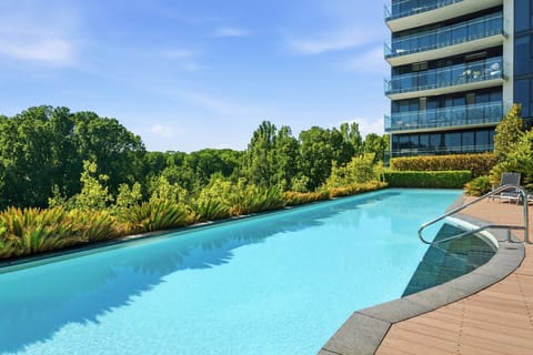 Holiday Home Swimming Pool