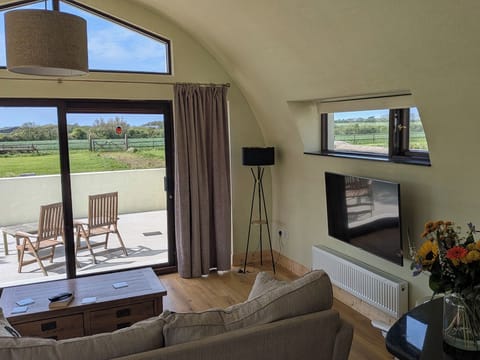 Cottage | Living area