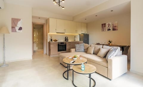 Classic Apartment, Patio | Living area