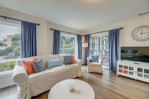 Emerald Isle Vacation Rental | 3BR | 2BA | Steps Required | 1,180 Sq Ft