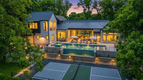 Luxury Lake Retreat at Dusk
