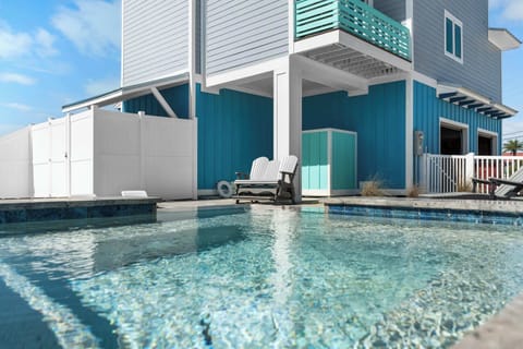 Your private pool oasis