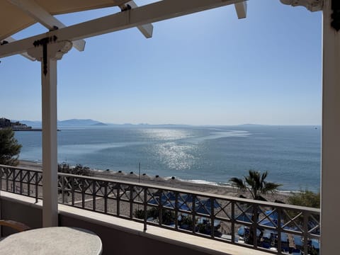 Comfort Triple Room | Terrace/patio