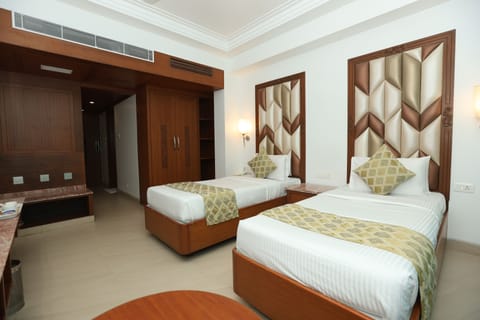 Executive Double Room, 1 Bedroom, City View | Free WiFi