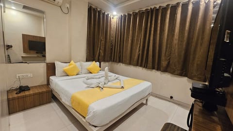 Deluxe Room | Free WiFi