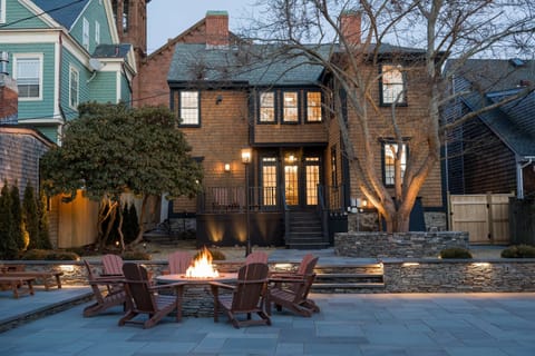 House | 10 bedrooms, Internet